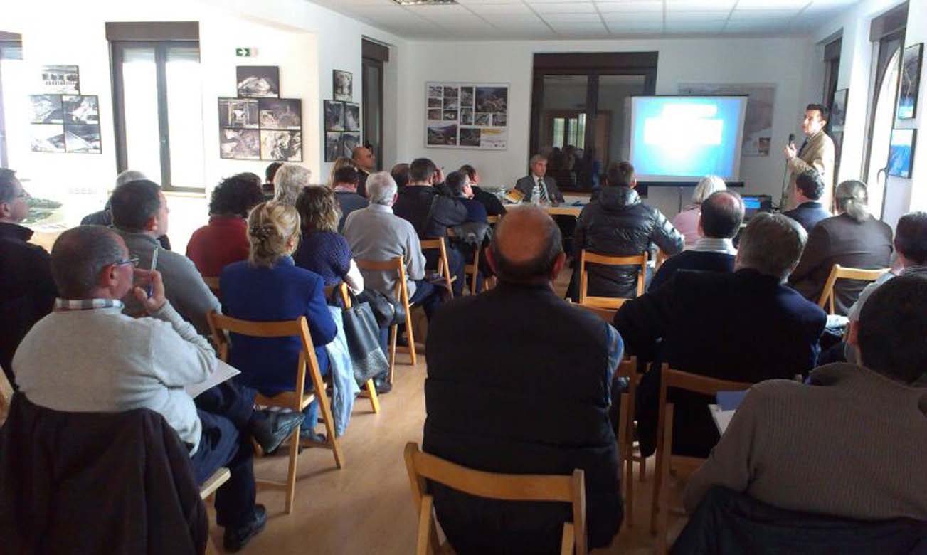 La Confederación del Ebro da a conocer el Plan de Emergencia de Yesa (Navarra) La Confederación del Ebro da a conocer el Plan de Emergencia de Yesa (Navarra)