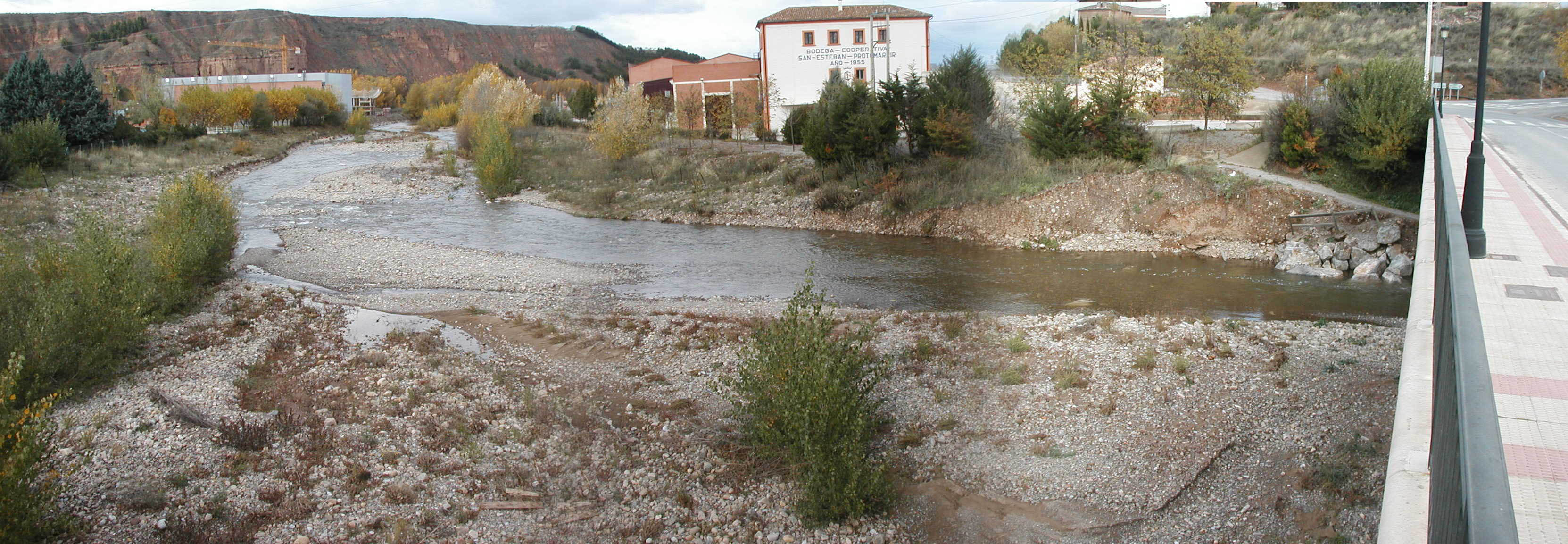La CHE inicia la mejora de un nuevo tramo del río Jubera, en Murillo de Río Leza (La Rioja) La CHE inicia la mejora de un nuevo tramo del río Jubera, en Murillo de Río Leza (La Rioja)