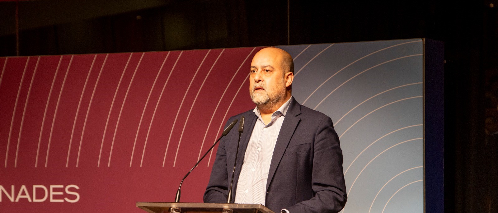 Carlos Arrazola: “Tendremos cada vez más problemas de escasez si no vamos tomando medidas. No nos podemos separar del ahorro” Carlos Arrazola: “Tendremos cada vez más problemas de escasez si no vamos tomando medidas. No nos podemos separar del ahorro”