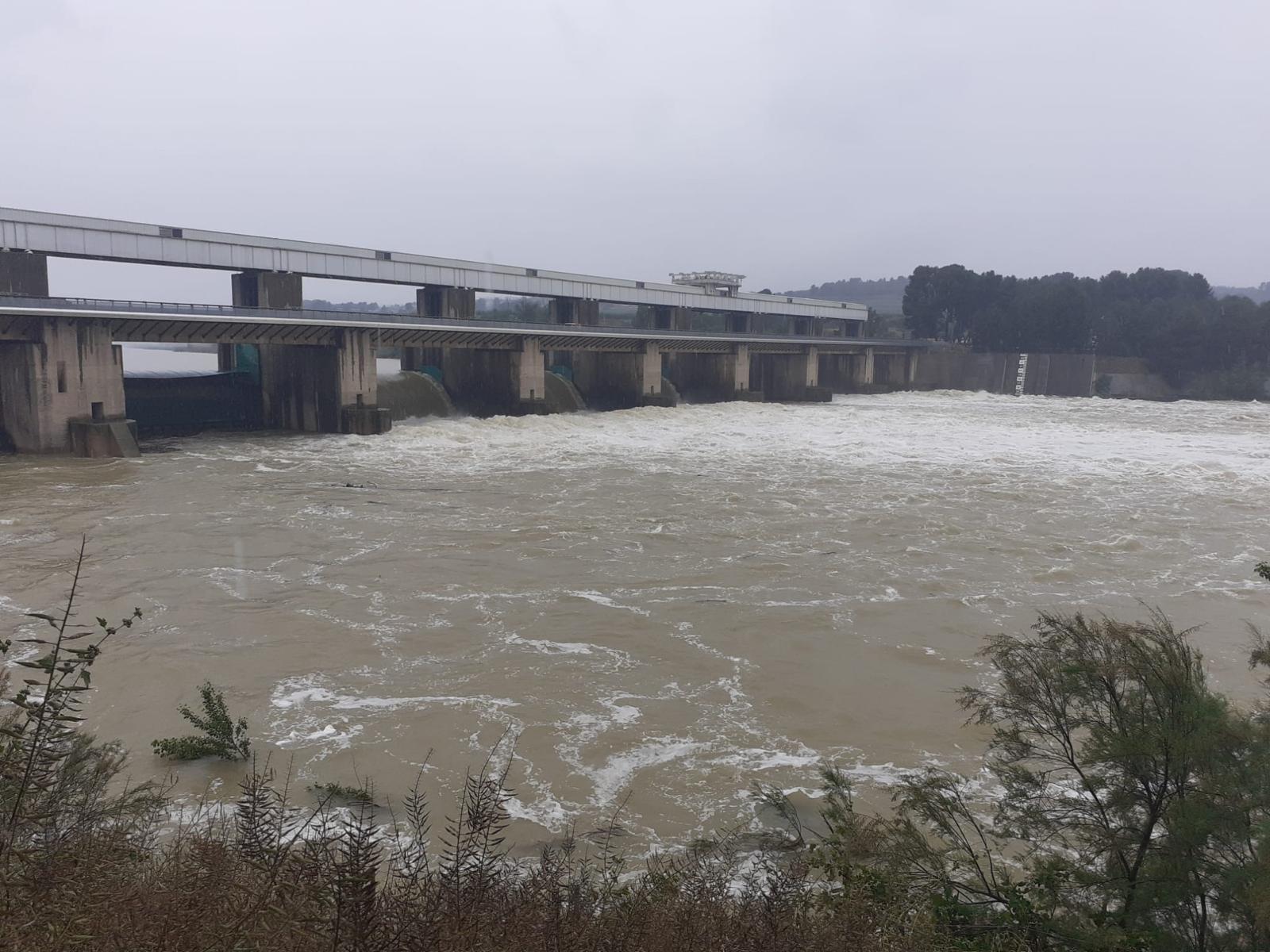 Crecida puntual de otoño desde Flix para cumplir con los objetivos del Plan del Ebro sobre caudal ecológico en el tramo final del Ebro