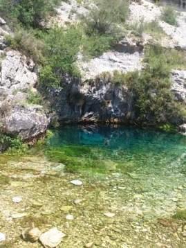 190850001 - Pozo azul (Tubilla del Agua, Burgos) 190850001 - Pozo azul (Tubilla del Agua, Burgos)