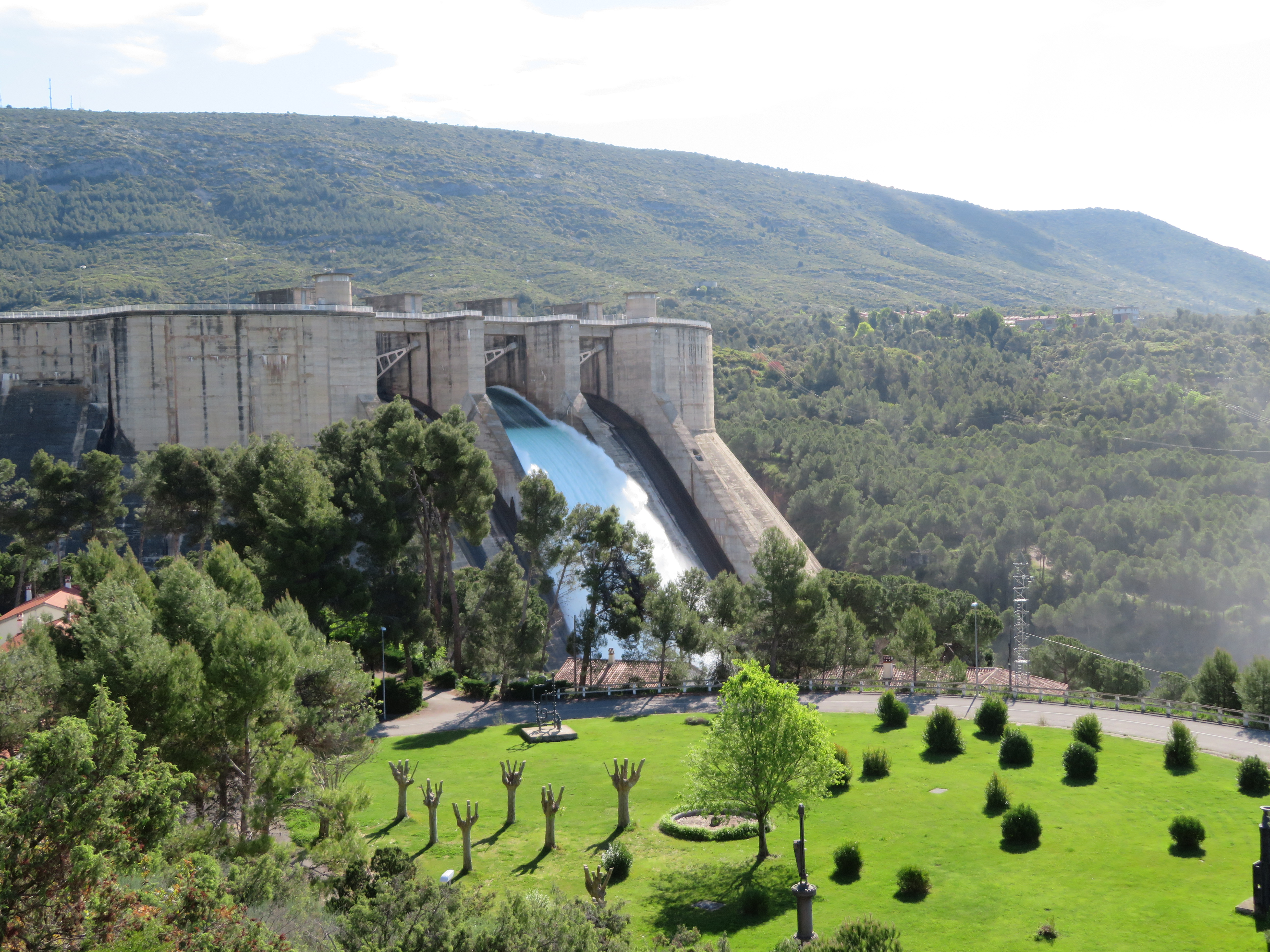 Se adjudica la conservación de los accesos en los montes de Huesca gestionados por la CHE