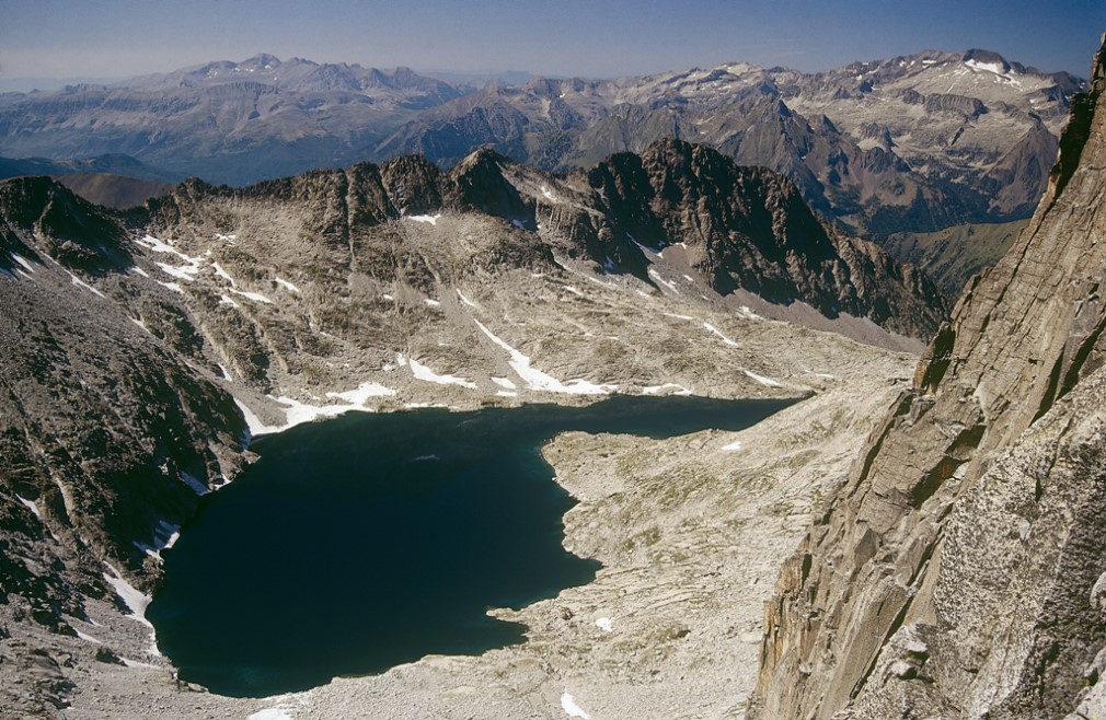 El Gobierno declara 67 nuevas reservas hidrológicas que incluyen lagos y acuíferos por primera vez, 6 en la Cuenca del Ebro